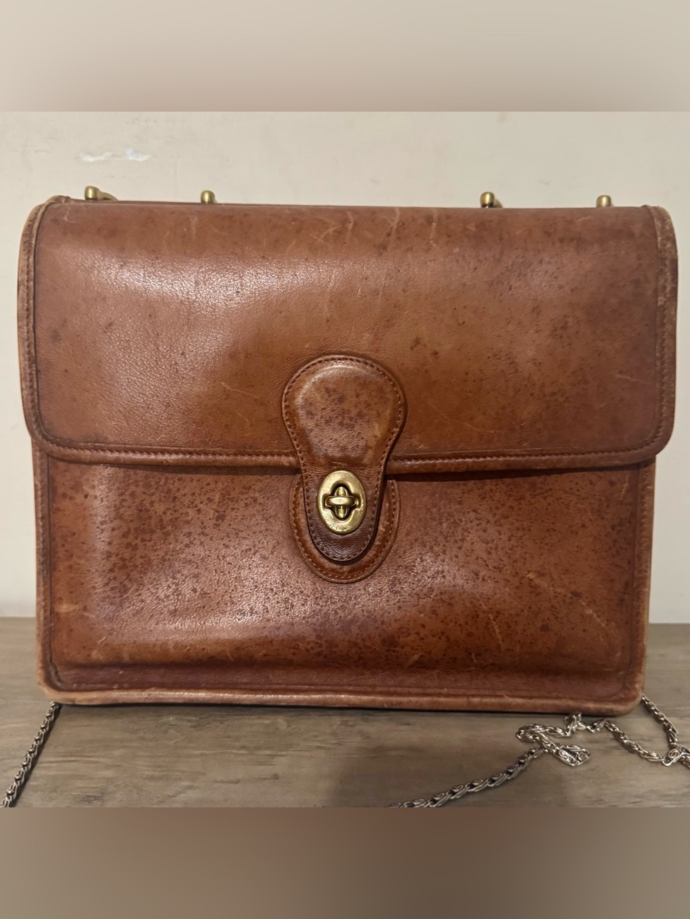 Vintage Coach Willis 9927 Brown Leather Cross Body Top chain Handle Bag .